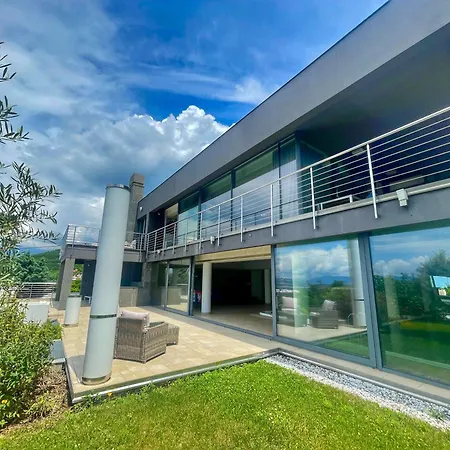Villa Wellness Biocrystal With Heated Indoor Pool, Private Spa, Tennis Court And Fitness
