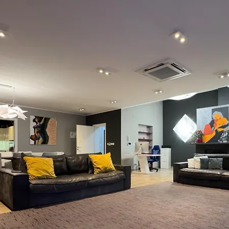 Wellness Biocrystal With Heated Indoor Pool, Private Spa, Tennis Court And Fitness Villa *