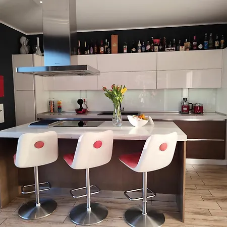 Villa Wellness Biocrystal With Heated Indoor Pool, Private Spa, Tennis Court And Fitness *